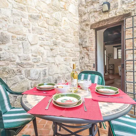 בית נופש Alabarda Vasciano Nuovo